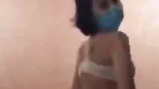 Dounia Moroccan Teen Twerking Live On Instagram !