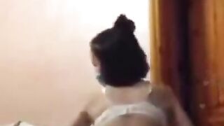 Dounia Moroccan Teen Twerking Live On Instagram !