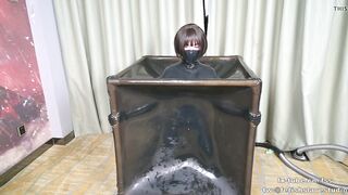 Latex vacuum box bondage and BP femdom