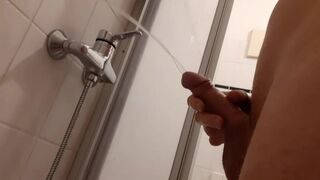 Squeezing out a Nice Piss Stream | Pissing in the Shower