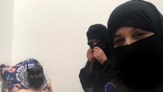 New Kuwait X Sexy Videos - Zaina w omha niqab Kuwait sex Porn Videos Search - Anal4Us