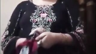 desi girl live chudai Instagram id =IAMJANNATANSARI