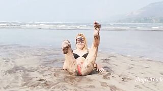 Tik Tok Horny Babe Masturbating while Strangers Run by on the Beach. Angel Fowler