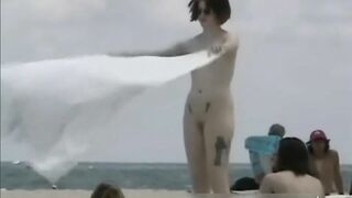 Sexy naked people in a beach voyeur video