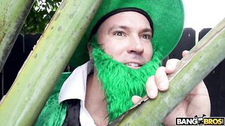 BANGBROS - Big Booty MILF In Irish Costume (Rose Monroe) Sucking A Magicaly Delicious Big Cock