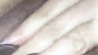 chubby mature finger masturbation