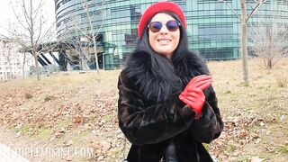 Windy February Day (safe for work outfit of the day)