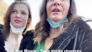 Ava Moore - Baise lesbienne avec Jade Latour dans un télécabine filmée par un inconnu - VLOG X