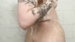 Imagine the soap is your cum dripping all over me (FULL VID)