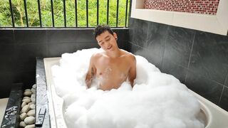 Latino big cock and big ass bathe in sparkling jacuzzi fucks and throws Cum