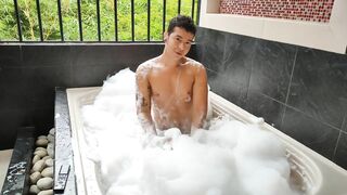 Latino big cock and big ass bathe in sparkling jacuzzi fucks and throws Cum