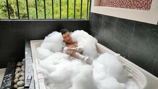 Latino big cock and big ass bathe in sparkling jacuzzi fucks and throws Cum