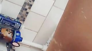 Pissing in the shower