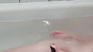 to masturbate in the water and have an orgasm with a big toy