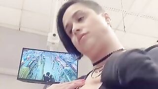 Hotwife da uma voltinha no supermercado!