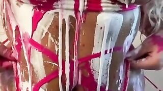 Karlitathek Curvy Body Paint