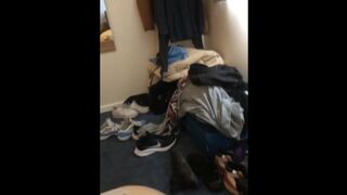 Went over ma neighbor’s to do laundry and ended up sucking his bbc