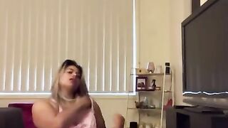 Twerking my big Latina ass for your enjoyment and finishing up with earth shattering orgasm ????????????