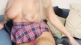 Blonde mansturbation