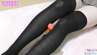 [ASMR] Slow thighjob with plump thighs that look good on knee socks [Japanese] Amateur Caucasian