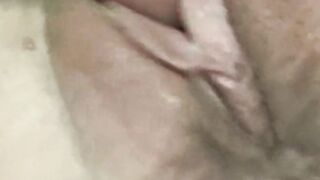 Milf Getting creamed by a fuck machine