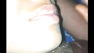 Bhabhi ke sexy lips tight bhabhi ko chum chum kr pagal bna diya