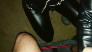 Hitchhiker girl in leather gives a quick handjob and takes a big cumshot