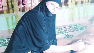 Hot Stepsis In Hijab Knows What The Price