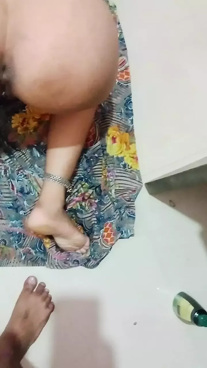 Bhabi ko silicon condom lgake choda - Anal4Us