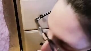 Blowjob Queen loves dick in her throat