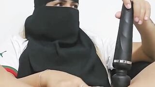 Real Arabic Hijab Niqab Step Mom Masturbates Creamy Pussy - Jasmine Sweetarabic - Beurette Video