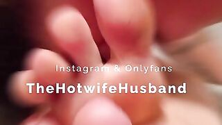 Sucking feet and toes of a hotwife