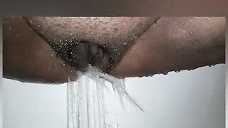 Quick shower ???? ????????????squirt. Pretty but hairy pussy