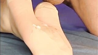 Inseminate nylon soles